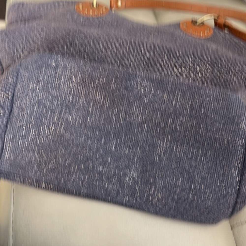Mila & Louise Paris Shoulder Bag - Picture 8 of 8